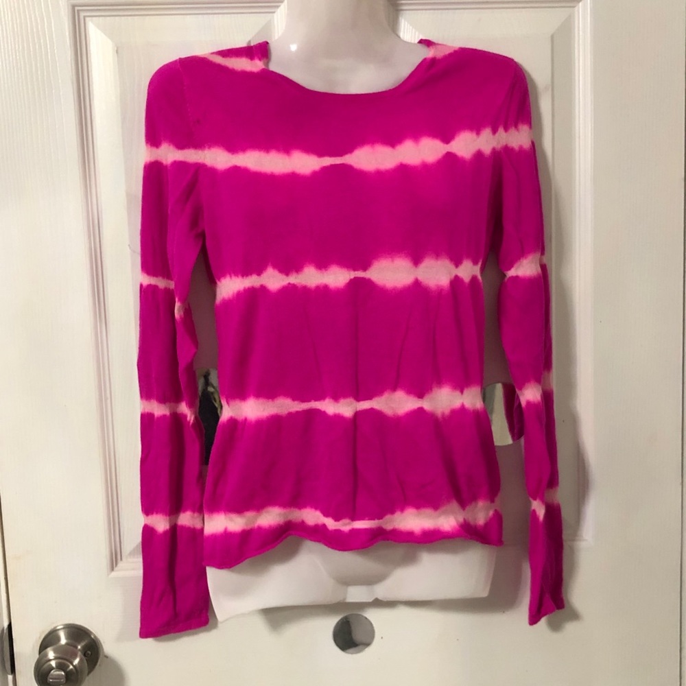 FREE IN A BUNDLE HOMESPUN: sweater